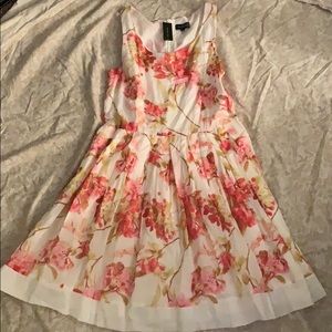 Perfect summer dress.